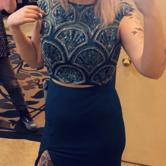 Prom Dress - Picture 6 of 6